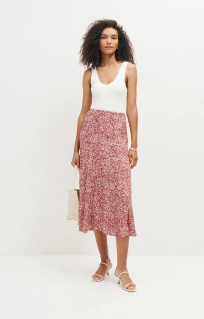 NEW! Reformation 'Bryson' Floral Midi Skirt in LA VIE EN ROSE (12)